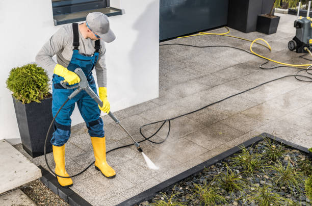 Best Commercial Building Pressure Washing  in Parole, MD